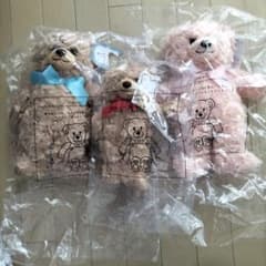 リボン付きベージュのぬいぐるみ3種セットのサムネイル