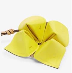 FENDI フォーチュンテラーチャーム イエローのサムネイル