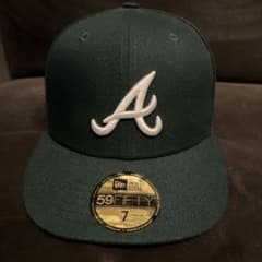 NEW ERA ベースボールキャップ　ブレーブス 59FIFTYのサムネイル