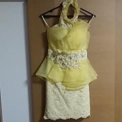 Andy黄色ドレスのサムネイル