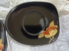 【美品・天然木 本うるし塗】椿の絵柄 茶托 5枚セット 共箱付きのサムネイル