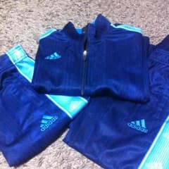 adidas ジャージ3点セット 120㎝のサムネイル