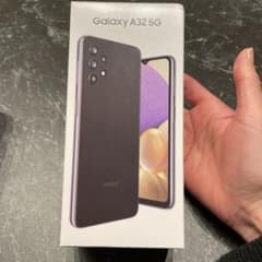 SAMSUNG Galaxy A32 5G SCG08 オーサム ブラックのサムネイル