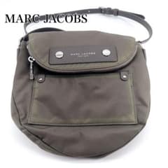 MARC JACOBS マークジェイコブス ナイロン ショルダーバッグ カーキ