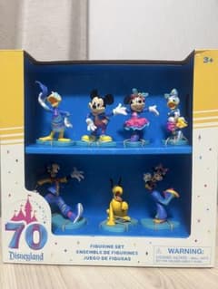 貴重】ディズニーストア カーズ2 蟹漁船 クラビー ダイキャストボート