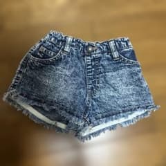 ブリーズ　breeze デニムハーフパンツ　90