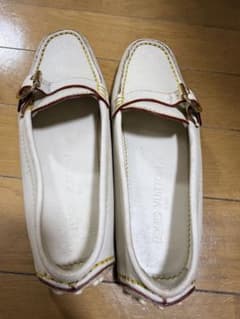 ルイヴィトン　ローファーのサムネイル