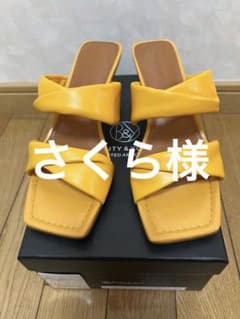 ソフトレザー ネジリヒール サンダル　BEAUTY&YOUTHのサムネイル