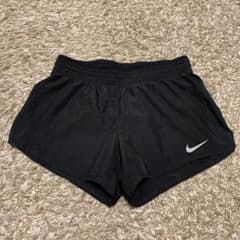 NIKE ナイキ ランニングパンツ　S sizeのサムネイル