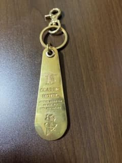 Classic clothing Motel key holder 彫だい - メルカリ