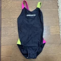 MINATO スポーツ用水着 150 2ヶ月使用のサムネイル