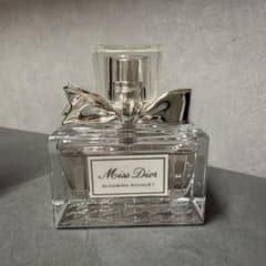 Miss Dior ブルーミングブーケ 30mlのサムネイル