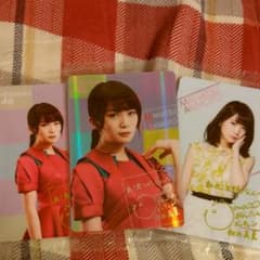 乃木坂46　秋元真夏ウエハースカード　レアありのサムネイル
