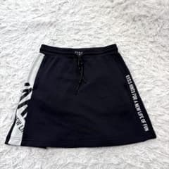 8yards スカート サイドライン ブラック ストレッチ 台形 ゴルフウェア 8yards スカート サイドライン ブラック ストレッチ 台形 ゴルフウェア