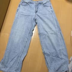 GU デニムパンツのサムネイル