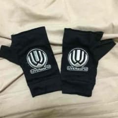 UVERworld銀グローブのサムネイル