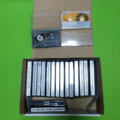 中古カセットテープ　18本のサムネイル