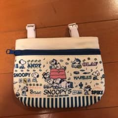 今なら翌日発送可能！スヌーピーポーチのサムネイル