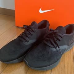 専用です！NIKE Odyssey React Flyknit 25.5cmのサムネイル