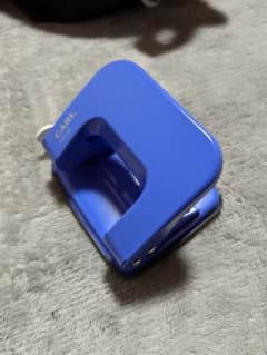 穴あけパンチ　２穴用のサムネイル
