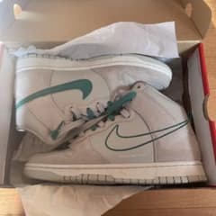 ナイキ NIKE DUNK HI SE GREEN 27.5cmのサムネイル