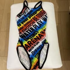 アリーナ　競泳水着  SSサイズのサムネイル