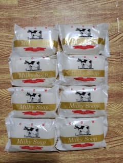 牛乳石鹸 ミルキィゴールドソープのサムネイル