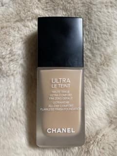 CHANEL ウルトラ ル タン フリュイド B20のサムネイル