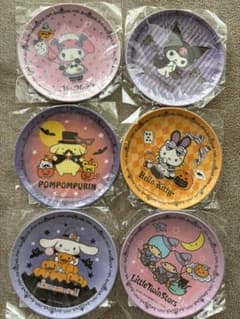 未使用　サンリオ ハロウィン プレート６枚セットのサムネイル