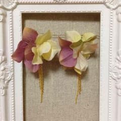 雨に揺れる/紫陽花ピアスのサムネイル