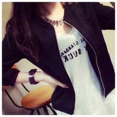 【新品】花柄☆ブルゾン☆エンボス加工☆七分丈ほショート丈のサムネイル