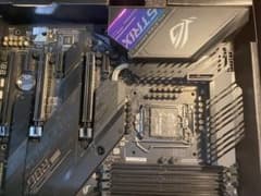 ROG Z490E+ マザーボードファンのサムネイル