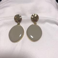 アクセサリー　ピアスのサムネイル