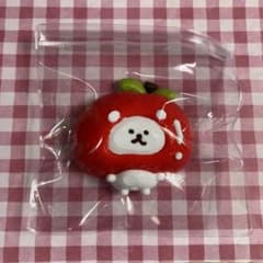 りんごの被り物を被った自虐くまスクイーズ　自虐クマ　海外スクイーズ　りんごくま