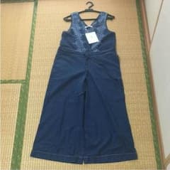 サロペットのサムネイル