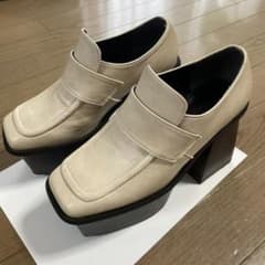 EMODA カーブヒールローファーシューズのサムネイル