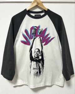 『KINGS with BEAMS SPORTS』 VIC LAW Tシャツのサムネイル