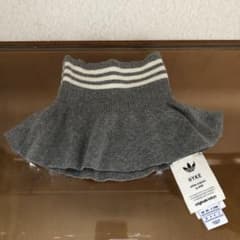 HYKE × adidasコラボ　つけ襟のサムネイル