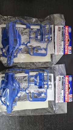 ミニ四駆 エアロアバンテ ボディセット 2015 2個セットのサムネイル