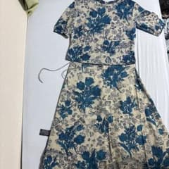 花柄セットアップ トップス＆スカートのサムネイル