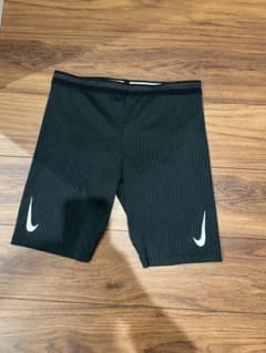 エアロスイフト Dri-FIT ADV ランニング 1/2レングス タイツのサムネイル