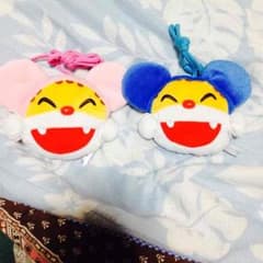 ニヤニヤのサムネイル