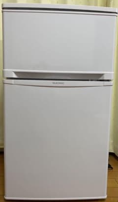 2ドア 冷凍冷蔵庫　83L 送料込　2019年製　2021年4月迄の保証書ありのサムネイル