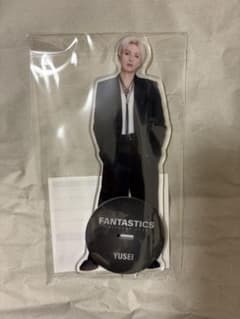 FANTASTICS 2026カレンダーアクリルスタンド 八木勇征 - メルカリ
