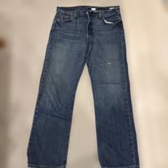 Levi's ダークブルーストレートジーンズのサムネイル
