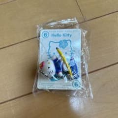 【新品未開封】ハローキティ　サーフィン　キーホルダーのサムネイル