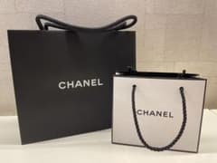 CHANEL 紙袋 大小セットのサムネイル