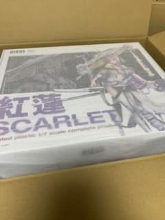 勝利の女神 NIKKE 紅蓮 フィギュアのサムネイル