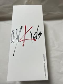 いーちゃん様専用 stray kids 公式ペンライト 未使用のサムネイル