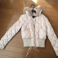 2b bebe ダウンコートのサムネイル